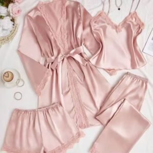 طقم بيجامة لانجري ساتان