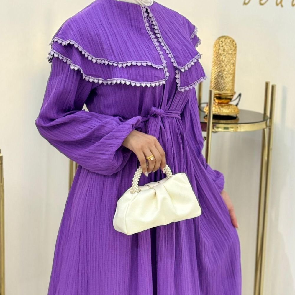 فستان ياقة عريضة فستان ياقة عريضة