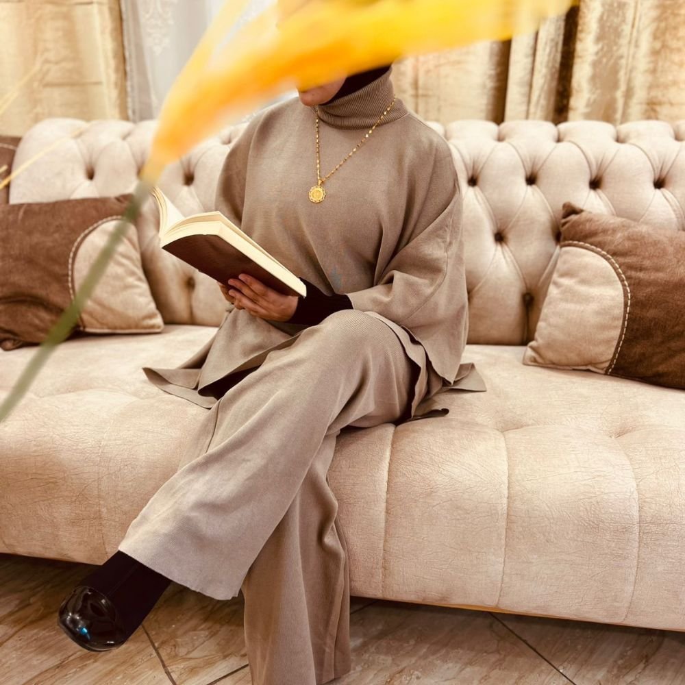 طقم صوف قطعتين طقم صوف قطعتين